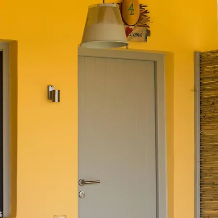 Rooster Otel 3*