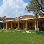 Otel Rooster 3*