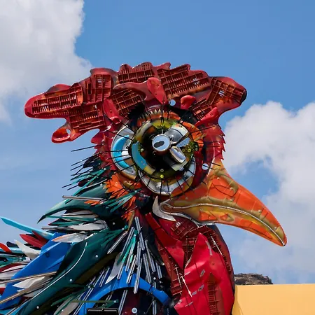 Rooster فندق كيبري