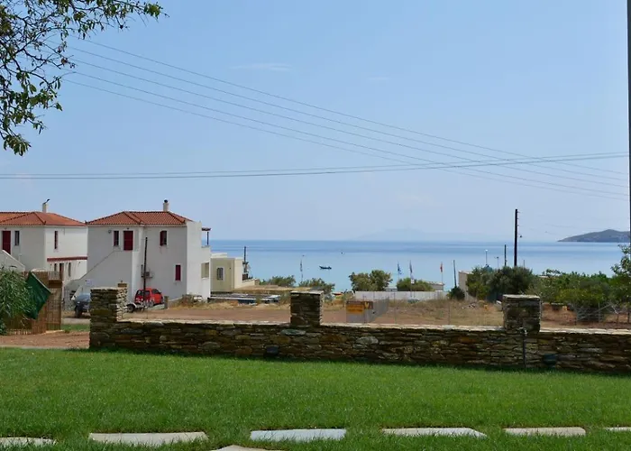 Hotel Rooster Kipri (Andros)